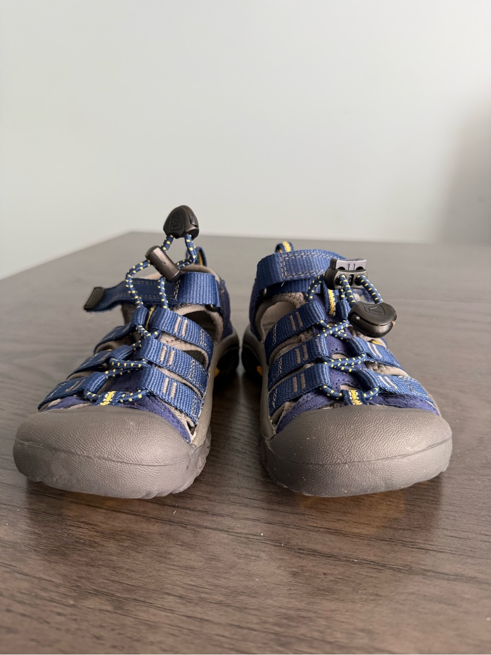 KEEN Kids Waterproof Closed Toe Sandals Blue Gray US 9 EU 25/26 - Picture 2 of 8